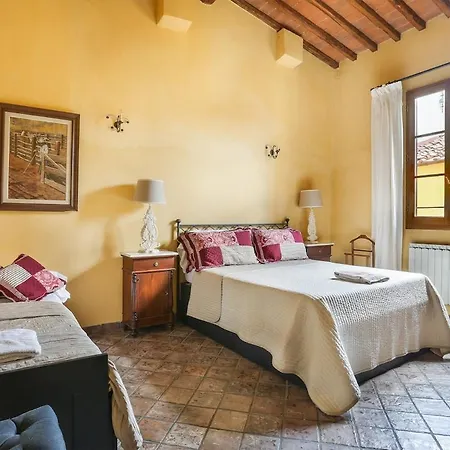 Santa Croce Deluxe Апартаменты *